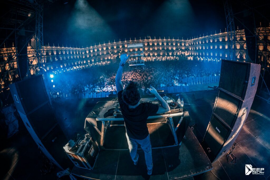 DJ NANO Y ADRIAN FYRLA